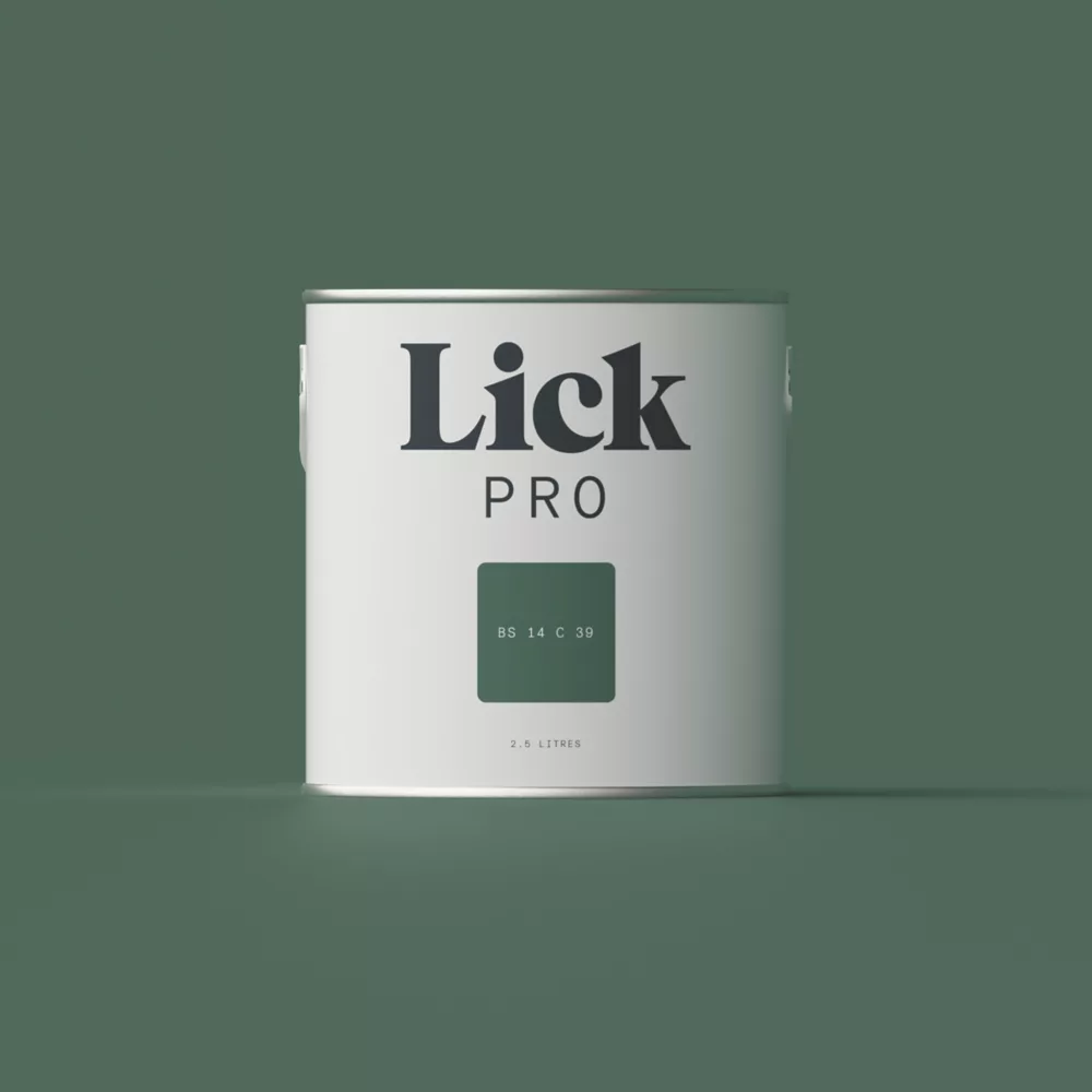 LickPro Eggshell Green BS 14 C 39 Emulsion Paint 2.5Ltr