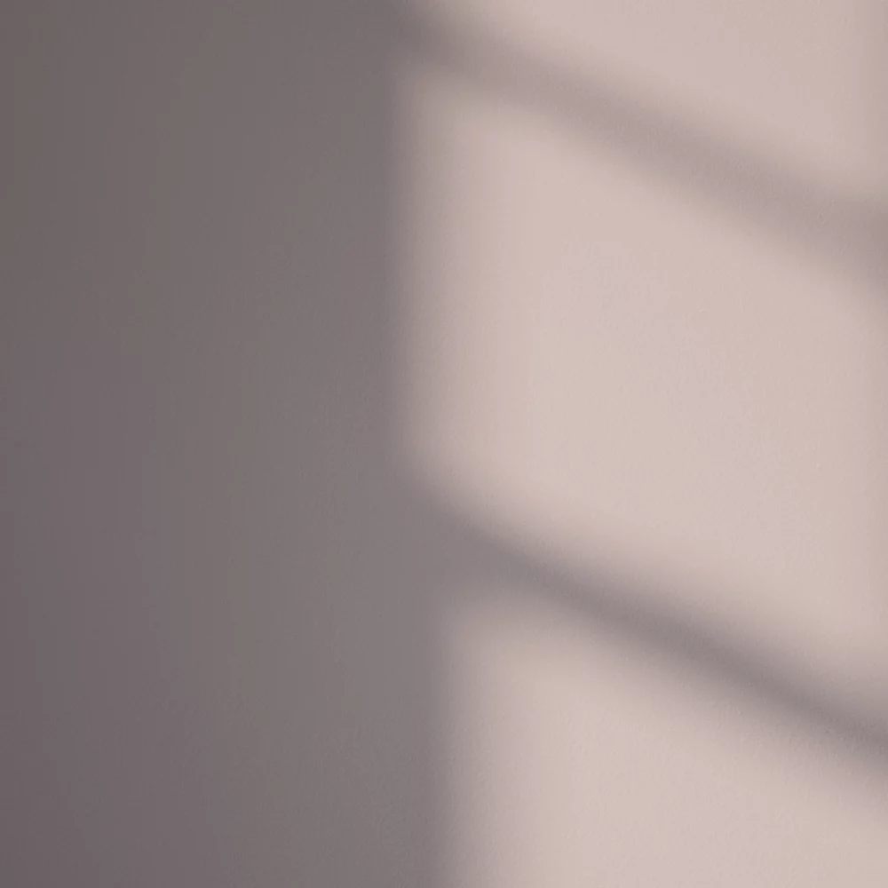 LickPro Eggshell Purple 01 Emulsion Paint 2.5Ltr - Image 3