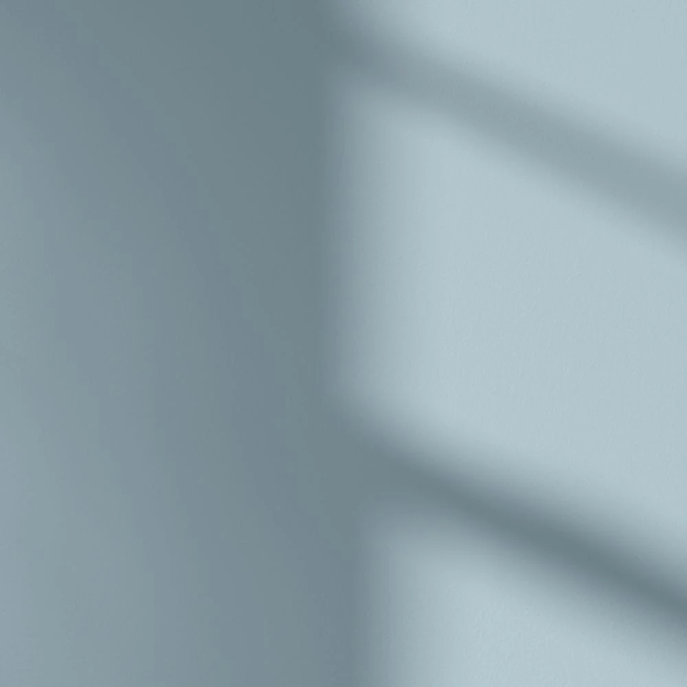 LickPro Eggshell Blue 16 Emulsion Paint 2.5Ltr - Image 3