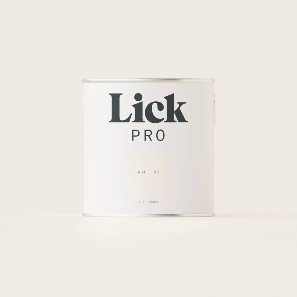 LickPro Eggshell White 06 Emulsion Paint 2.5Ltr