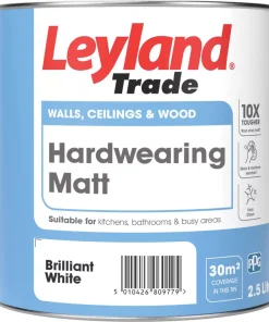 Leyland Trade Hardwearing Matt Brilliant White Emulsion Paint 2.5Ltr