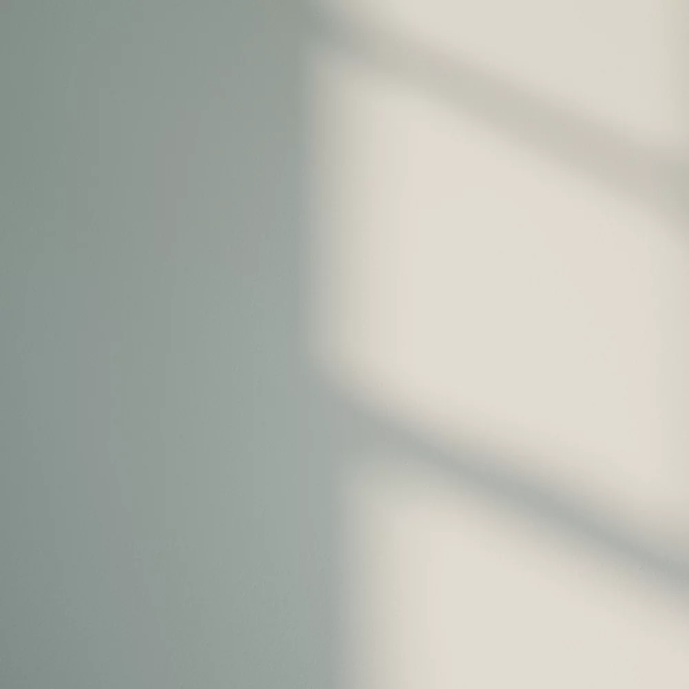 LickPro Eggshell Blue 01 Emulsion Paint 2.5Ltr - Image 3