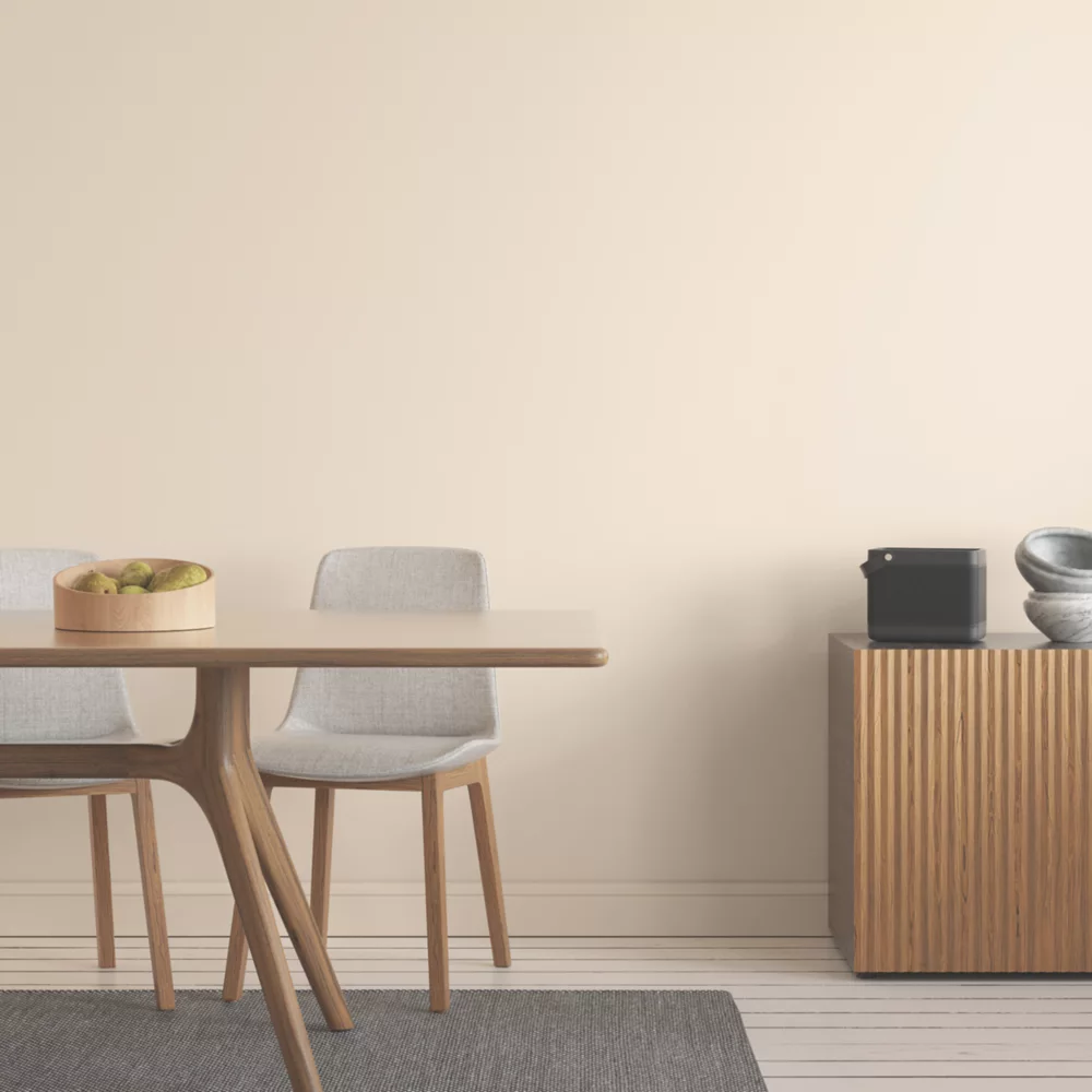 LickPro Matt White BS 08 B 15 Emulsion Paint 2.5Ltr - Image 4